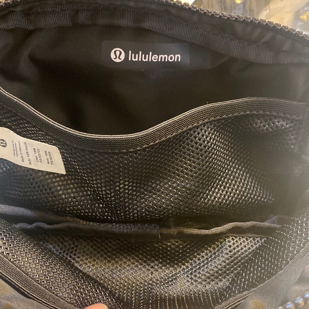 Lululemon belt bag